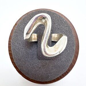 VTG Solid Sterling Silver 925 Freeform Abstract Design Band Ring Size 7.25